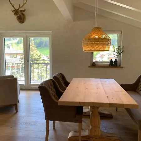 Bergheimat Tirol Lägenhet Lermoos